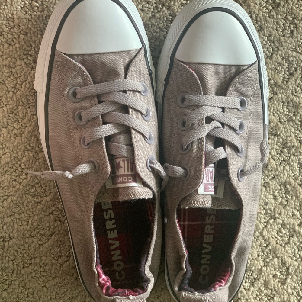 Converse - Picture 2 of 2